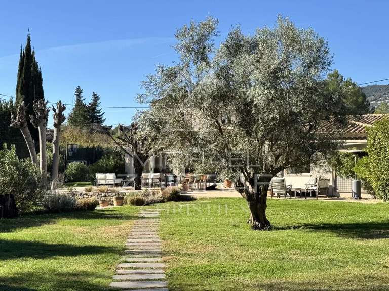 House Peymeinade - 7 bedrooms - 249m²