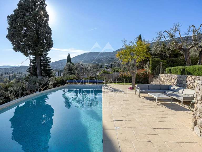 Maison Peymeinade - 4 chambres - 166m²