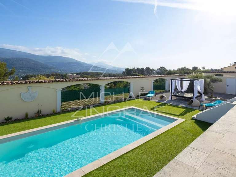 Maison Peymeinade - 5 chambres - 251m²