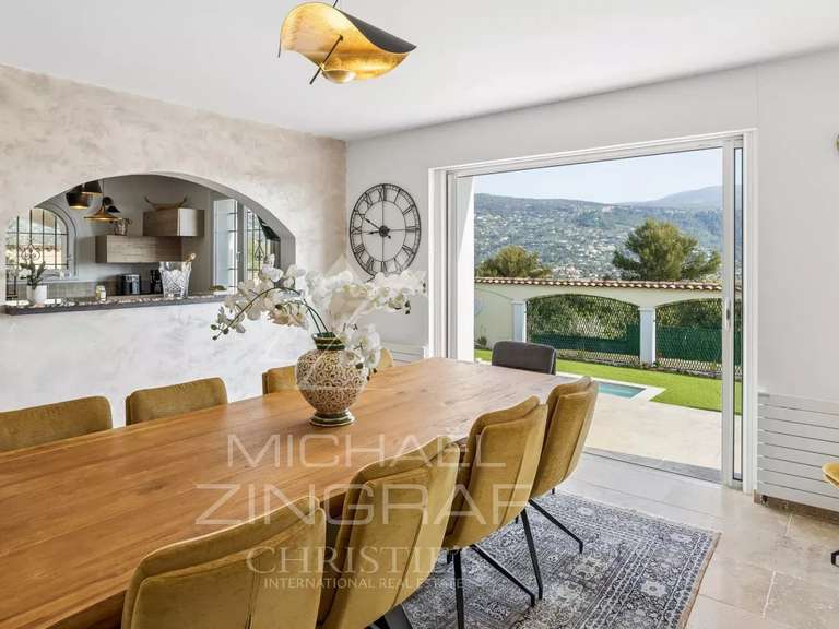 Maison Peymeinade - 5 chambres - 251m²