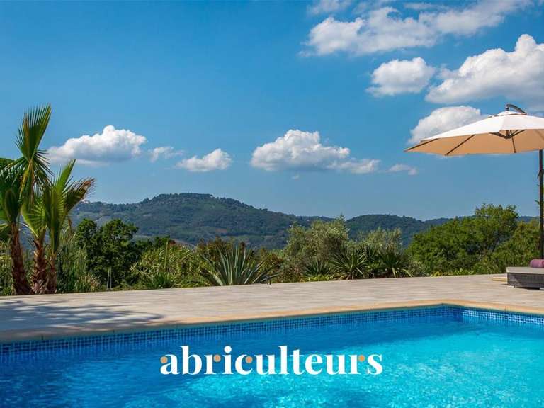 House Peymeinade - 8 bedrooms - 344m²