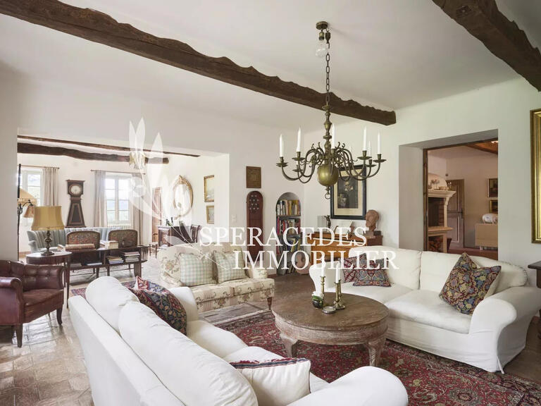 Propriété Peymeinade - 12 chambres - 750m²