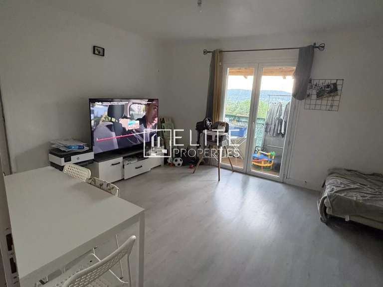 Villa Peymeinade - 4 chambres - 180m²