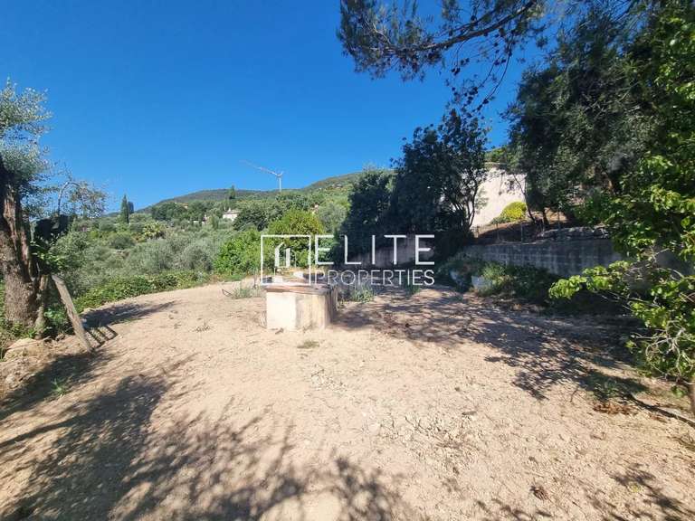 Villa Peymeinade - 4 chambres - 180m²