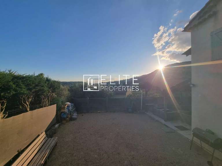 Villa Peymeinade - 4 chambres - 180m²