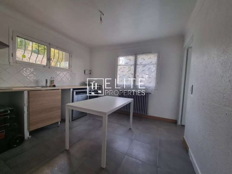 Villa Peymeinade - 4 chambres - 180m²