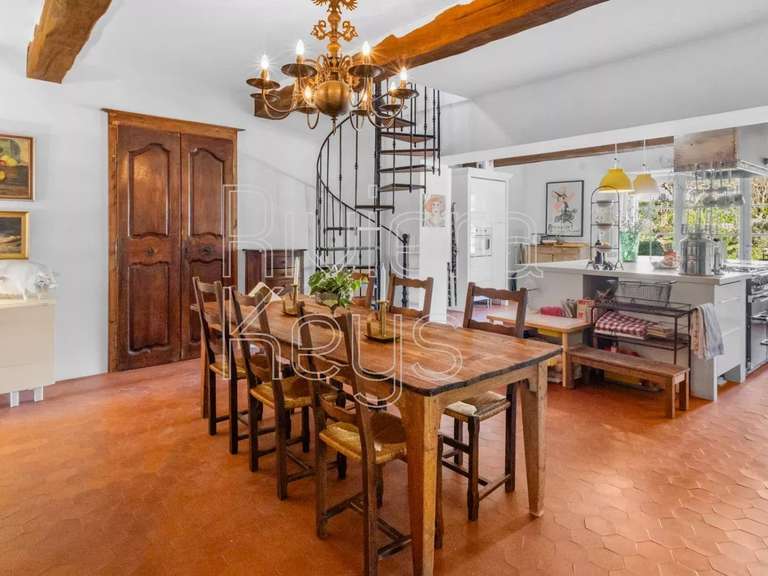 Villa Peymeinade - 12 chambres - 750m²