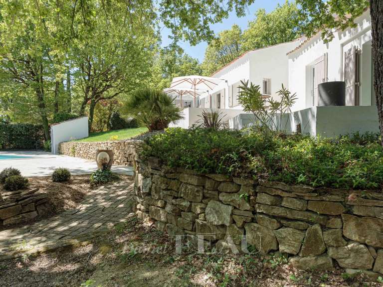 Maison Peynier - 5 chambres - 200m²