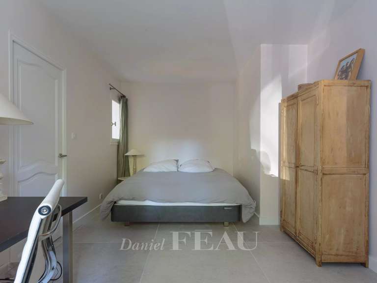 Maison Peynier - 5 chambres - 200m²