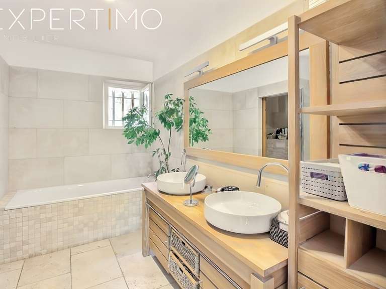 Maison Peynier - 5 chambres - 270m²