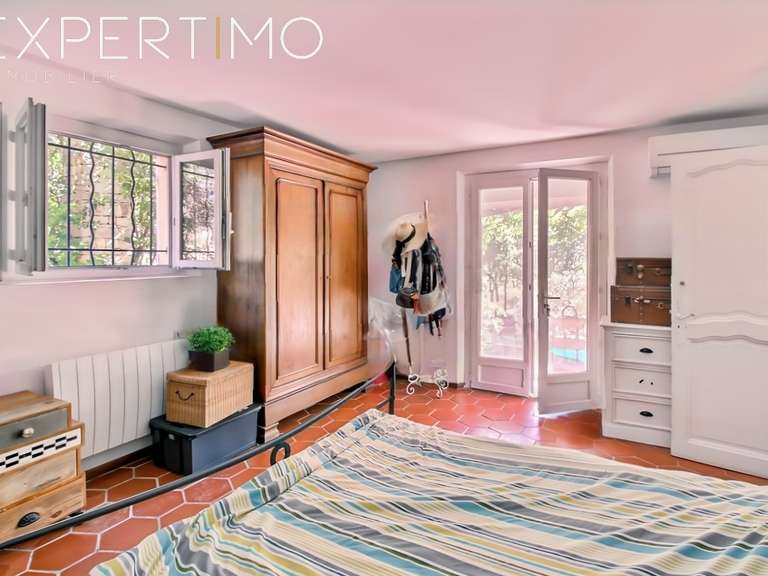 Maison Peynier - 5 chambres - 270m²
