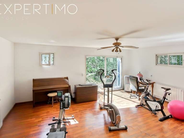 Maison Peynier - 5 chambres - 270m²