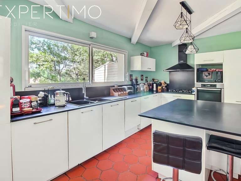 Maison Peynier - 5 chambres - 270m²