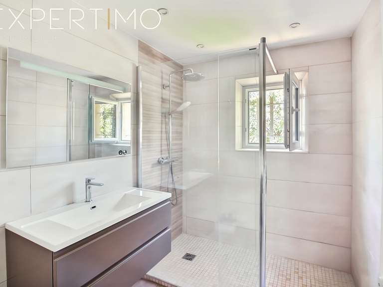 Maison Peynier - 5 chambres - 270m²