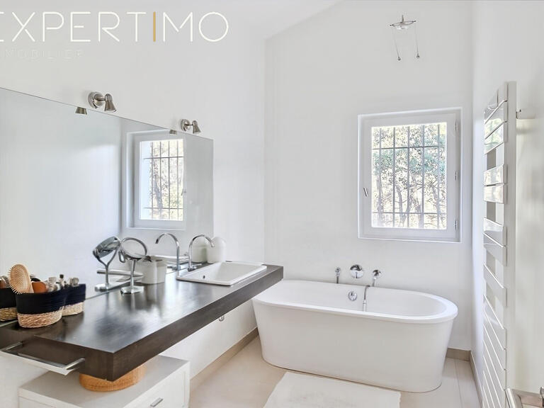Villa Peynier - 5 chambres - 200m²
