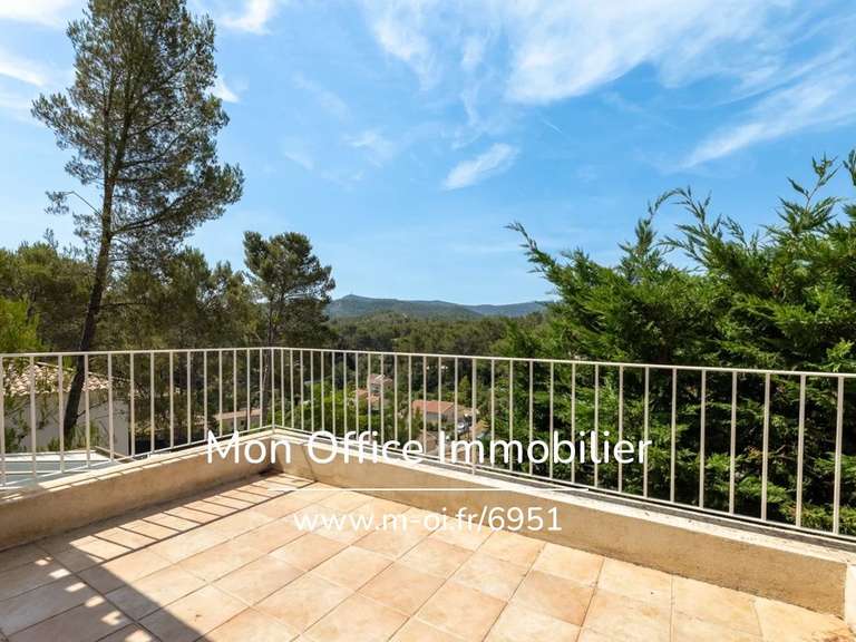 Maison Peypin - 5 chambres - 210m²