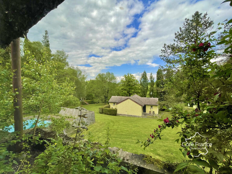Maison Peyrat-de-Bellac - 27 chambres - 900m²