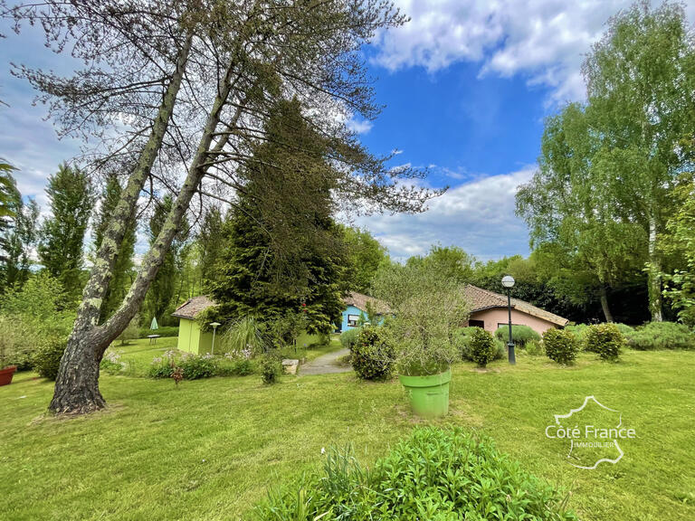 Maison Peyrat-de-Bellac - 27 chambres - 900m²