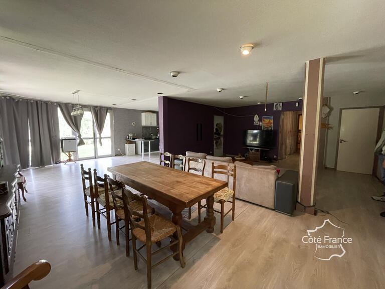 Maison Peyrat-de-Bellac - 27 chambres - 900m²
