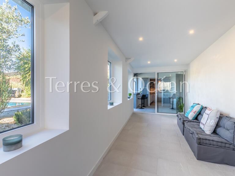 House Peyrehorade - 6 bedrooms - 328m²