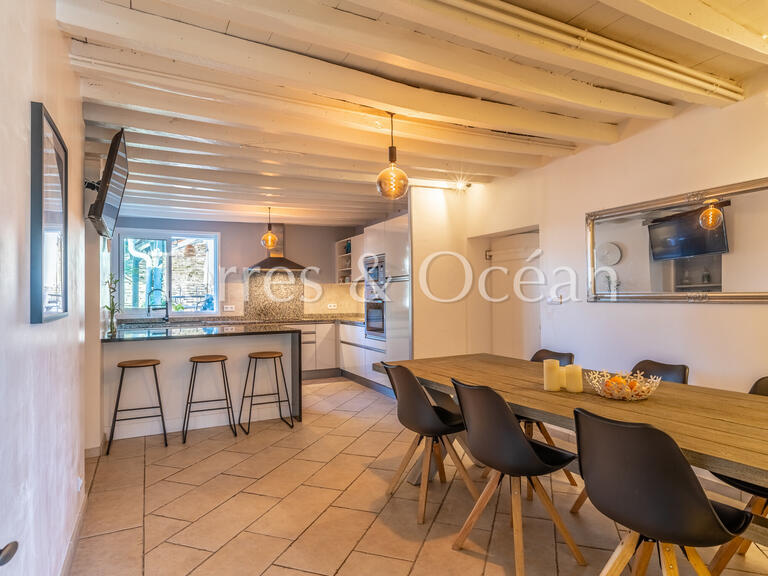 House Peyrehorade - 6 bedrooms - 328m²