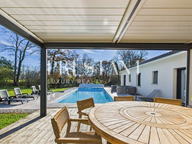 Maison Peyrehorade - 4 chambres - 196m²