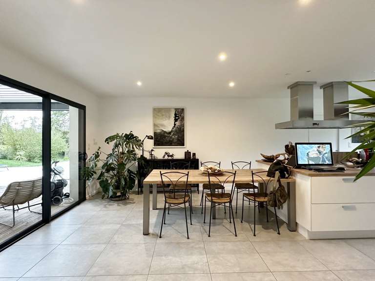 House Peyrehorade - 4 bedrooms - 197m²