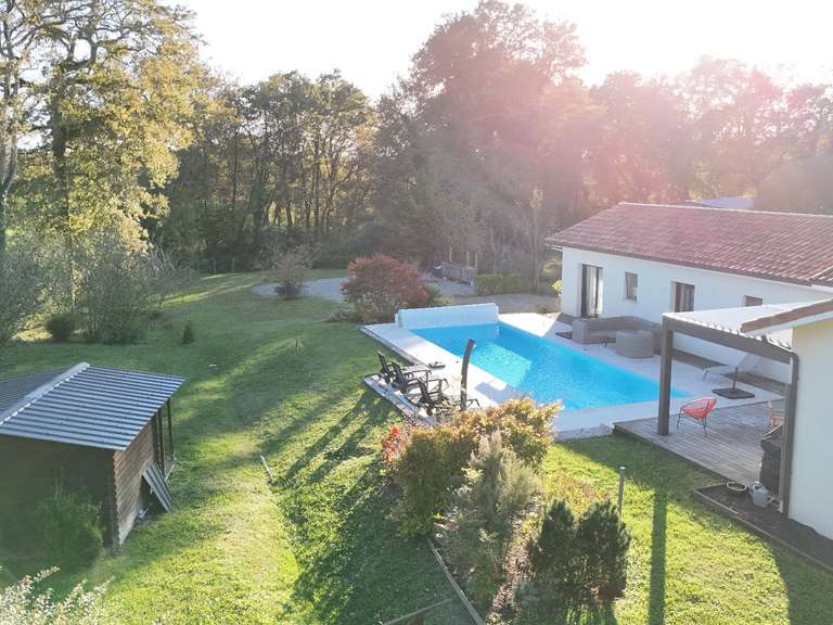 House Peyrehorade - 4 bedrooms - 197m²