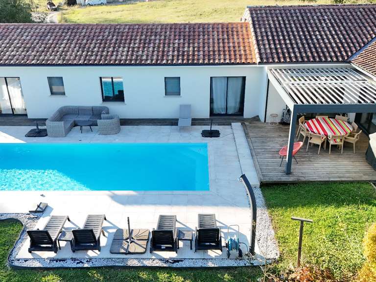 House Peyrehorade - 4 bedrooms - 197m²