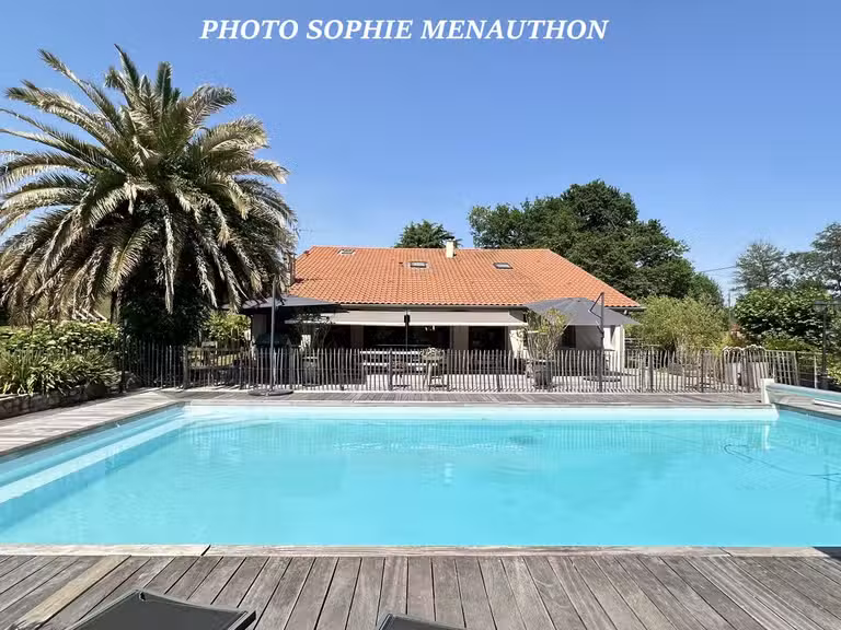 Maison Peyrehorade - 5 chambres - 300m²