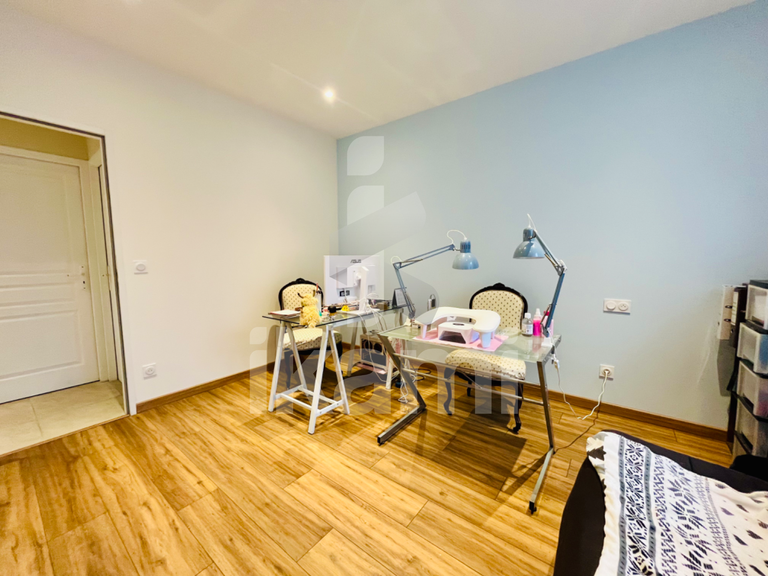 House Peyrins - 4 bedrooms - 268m²