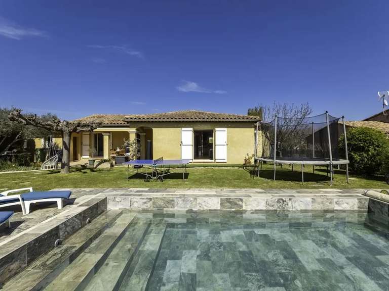 Maison Peyrolles-en-Provence - 3 chambres - 115m²