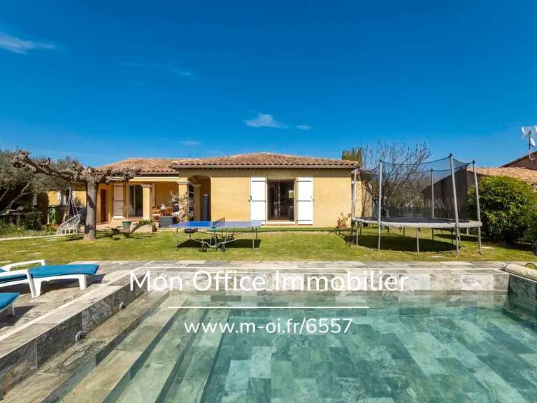 House Peyrolles-en-Provence - 3 bedrooms - 115m²