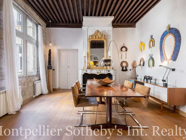 Appartement Pézenas - 2 chambres - 172m²