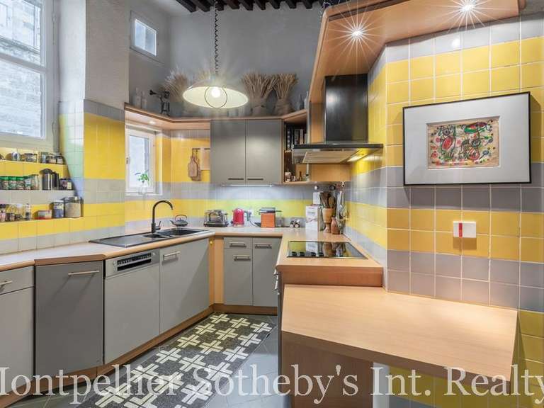 Appartement Pézenas - 2 chambres - 172m²