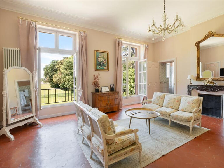 Château Pézenas - 8 chambres - 1400m²