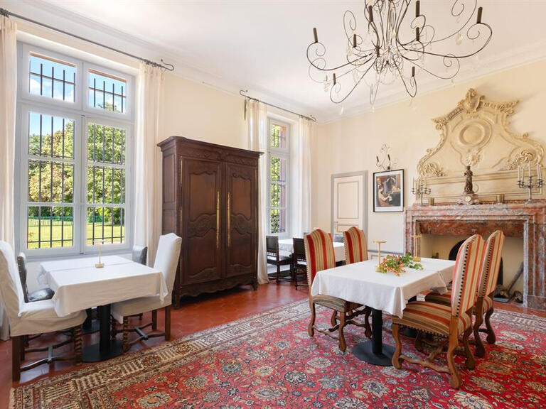 Château Pézenas - 8 chambres - 1400m²