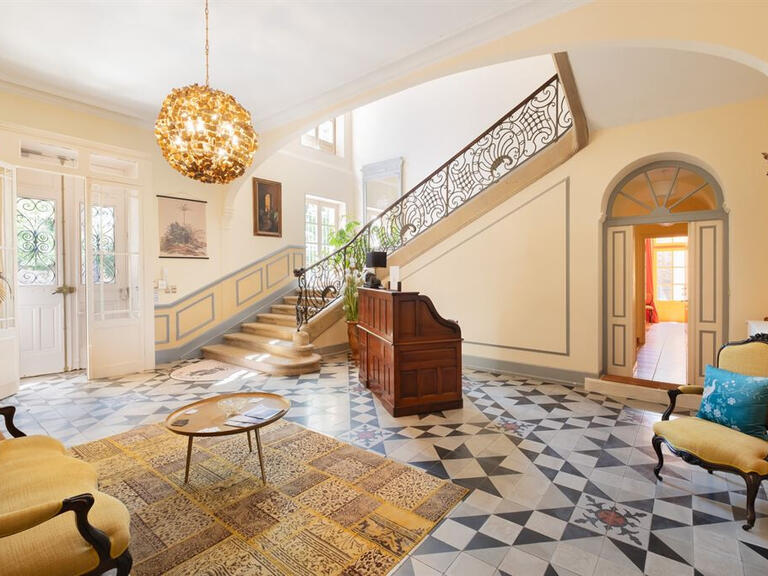 Château Pézenas - 8 chambres - 1400m²
