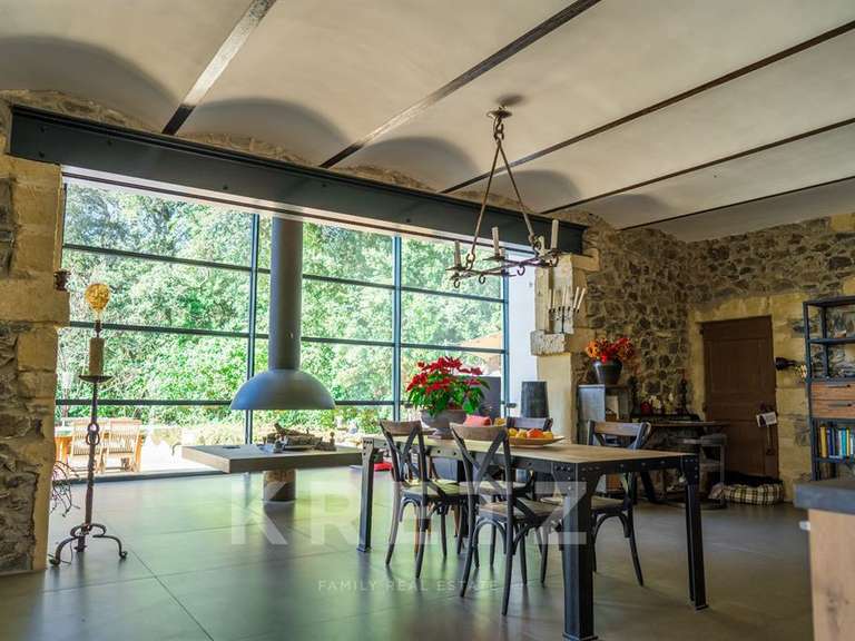 Château Pézenas - 1450m²