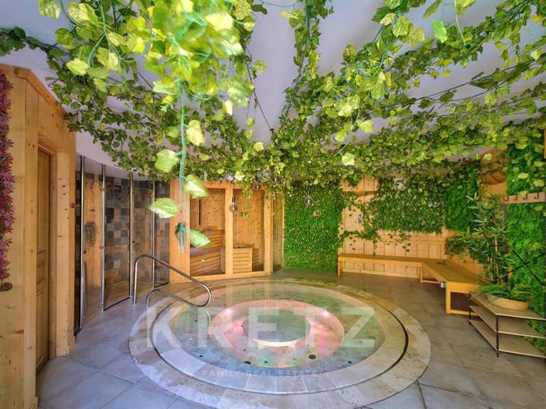 Château Pézenas - 24 chambres - 1400m²
