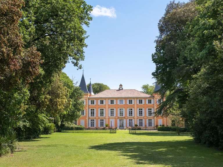 Château Pézenas - 8 chambres - 1400m²