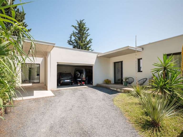Maison Pézenas - 4 chambres - 227m²
