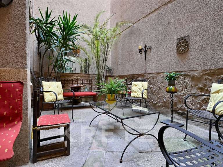 Maison Pézenas - 4 chambres - 316m²