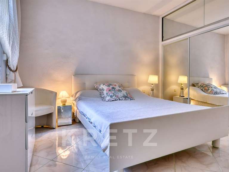 Maison Pézenas - 4 chambres - 316m²