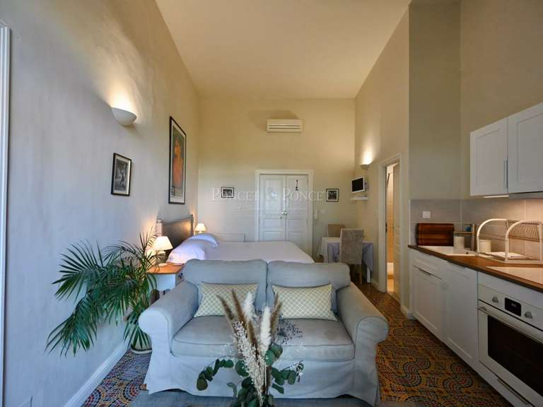 Maison Pézenas - 10 chambres - 750m²