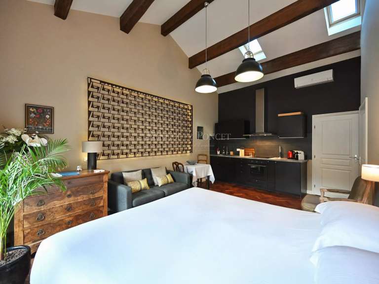 Maison Pézenas - 10 chambres - 750m²