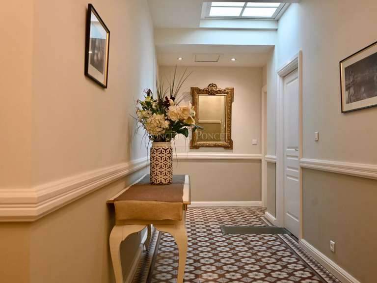 Maison Pézenas - 10 chambres - 750m²