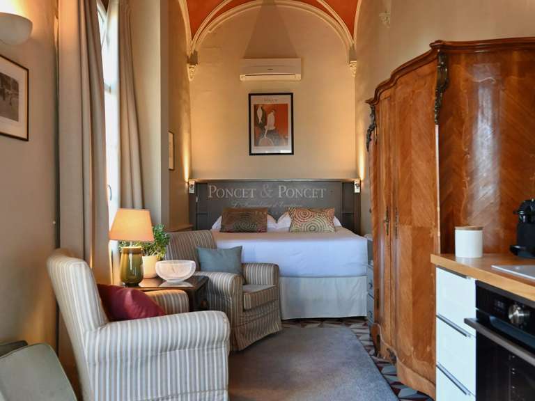 Maison Pézenas - 10 chambres - 750m²