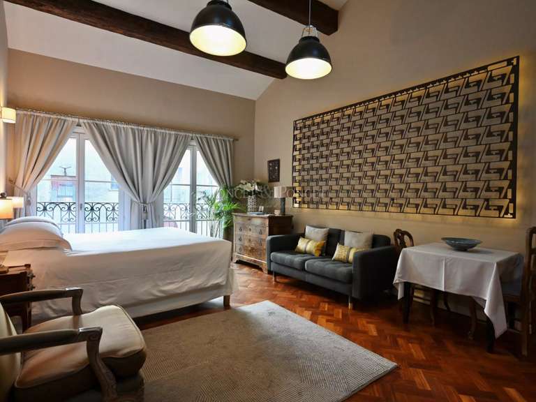 Maison Pézenas - 10 chambres - 750m²