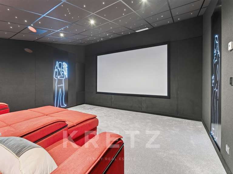 Maison Pézenas - 4 chambres - 497m²